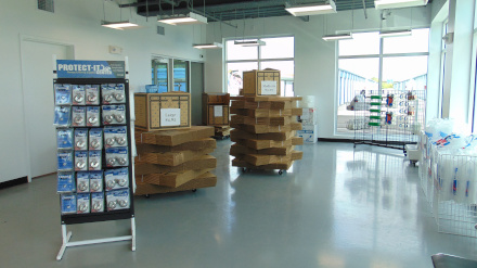 Virtual Tour of Adamo Storage in Tampa, FL - Part 4 of 14
